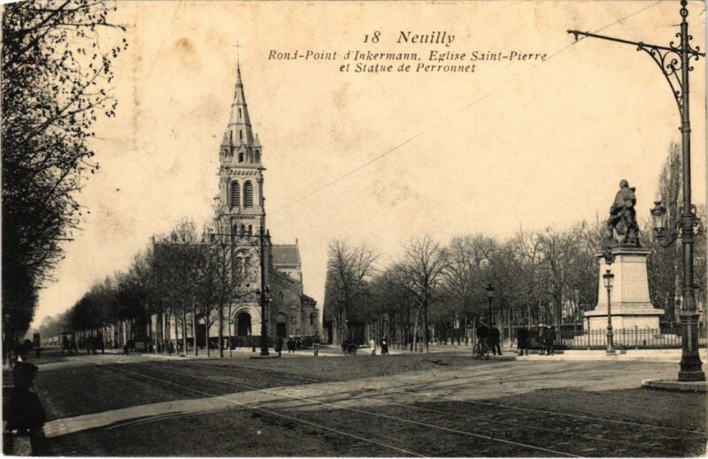 Carte postale ancienne Neuilly Rond Point d'Inkermann