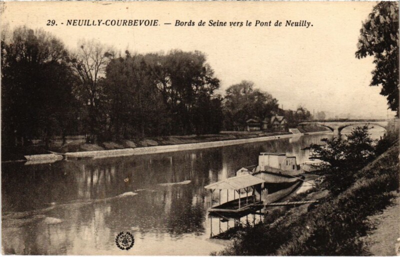 Carte postale ancienne Neuilly Bords de Seine
