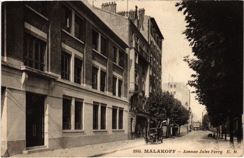 Carte postale ancienne Malakoff Avenue Jules Ferry à Malakoff