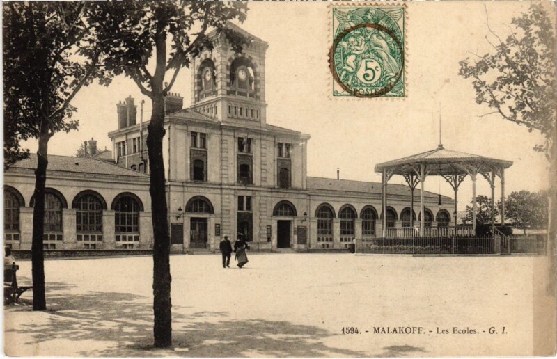 Carte postale ancienne Malakoff Les Ecoles à Malakoff