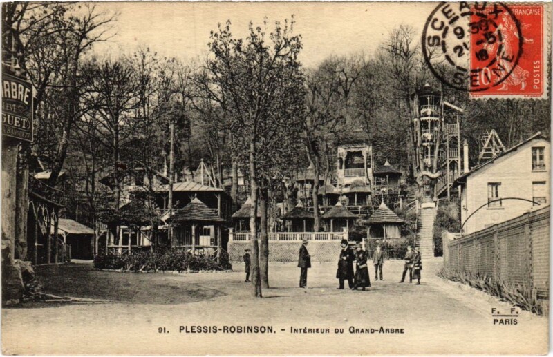 Carte postale ancienne Robinson Interieur du Grand Arbre