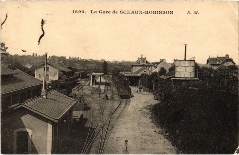 Carte postale ancienne Robinson La Gare de Sceaux à Sceaux