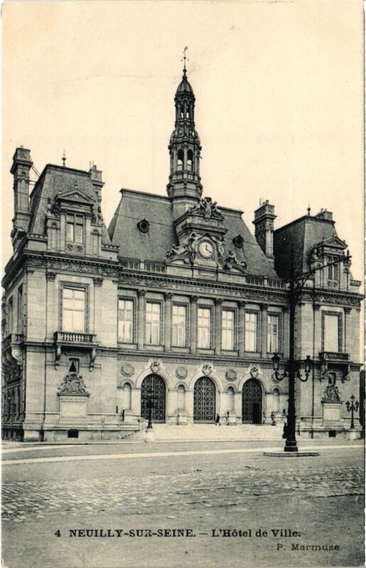 Carte postale ancienne Neuilly Hotel de Ville