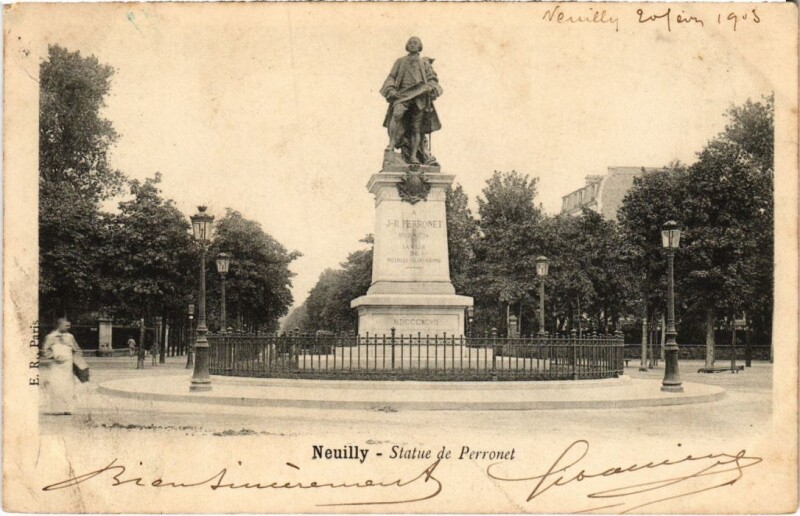 Carte postale ancienne Neuilly Statue de Perronnet