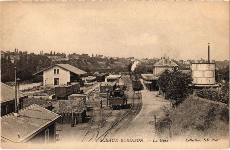 Carte postale ancienne Robinson La Gare de Sceaux à Sceaux