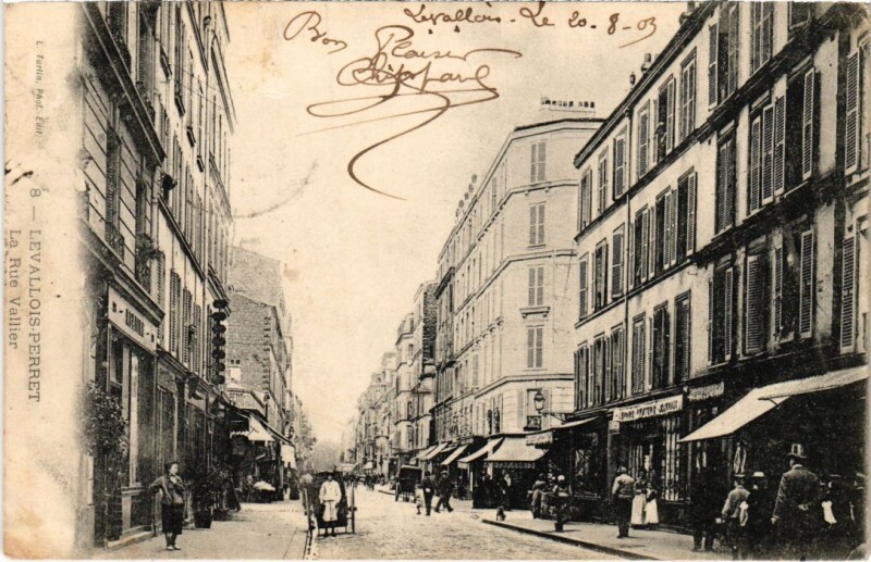 Carte postale ancienne Levallois Perret Rue Vallier à Levallois-Perret