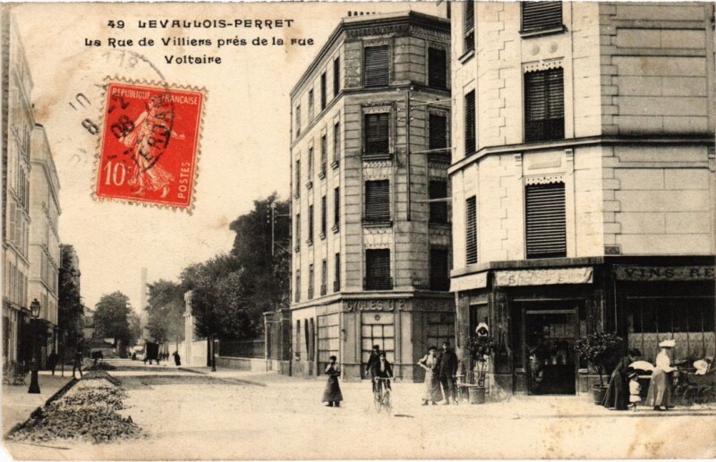 Carte postale ancienne Levallois Perret Rue de Villiers à Levallois-Perret
