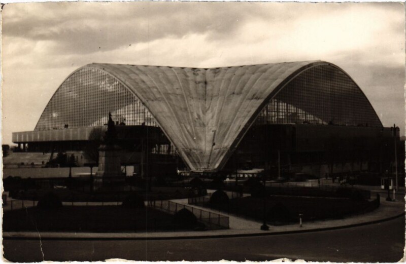 Carte postale ancienne Puteaux Palais des Expositions à Puteaux