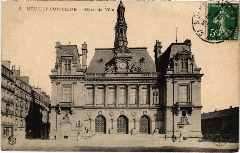 Carte postale ancienne Neuilly Hotel de Ville