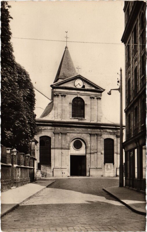 Carte postale ancienne Nanterre Eglise à Nanterre