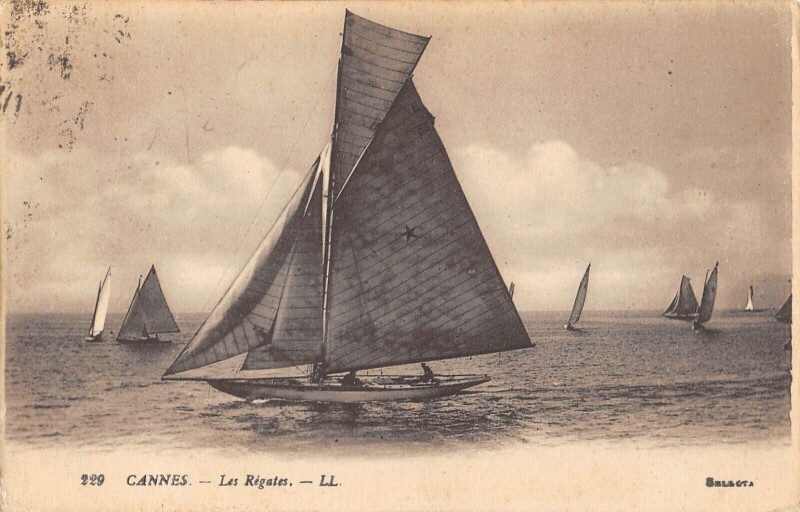 Carte postale ancienne Cannes Les Regates à Cannes