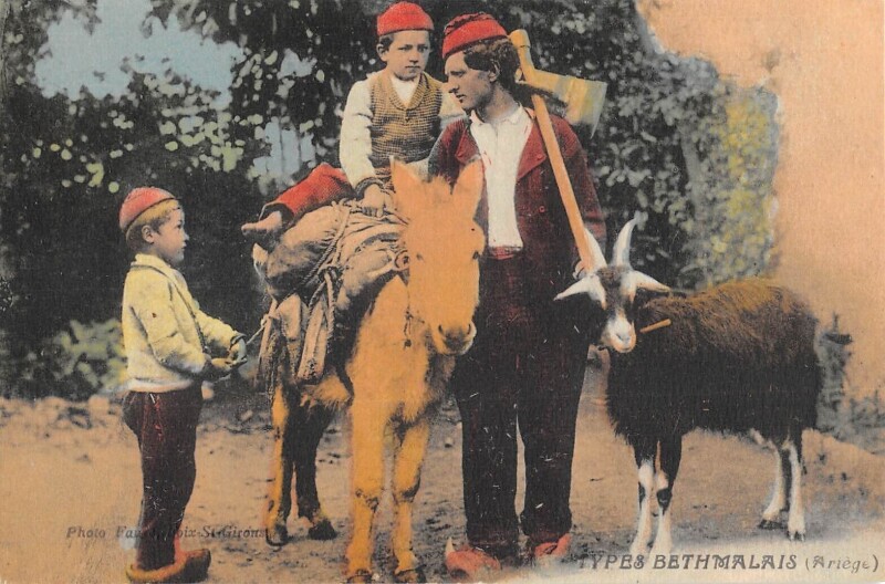 Carte postale ancienne Ariege Types Bethmalais
