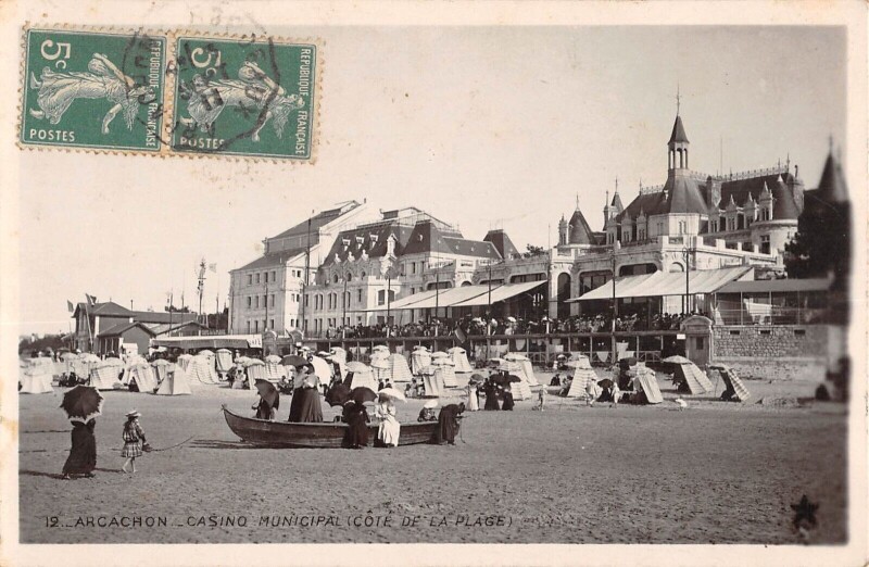 Carte postale ancienne Arcachon Casino Municipal Cote De La Plage à Arcachon