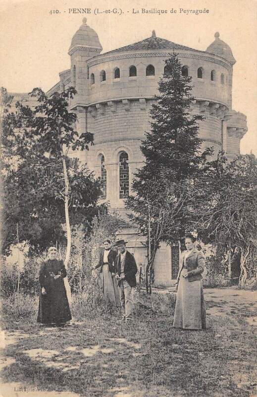 Carte postale ancienne Penne La Basilique De Peyragude