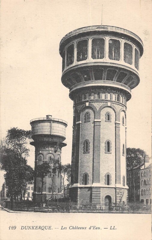 Carte postale ancienne Dunkerque Les Chateaux D'Eau à Dunkerque