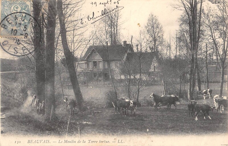 Carte postale ancienne Beauvais Le Moulin De La Terre Tortue à Beauvais
