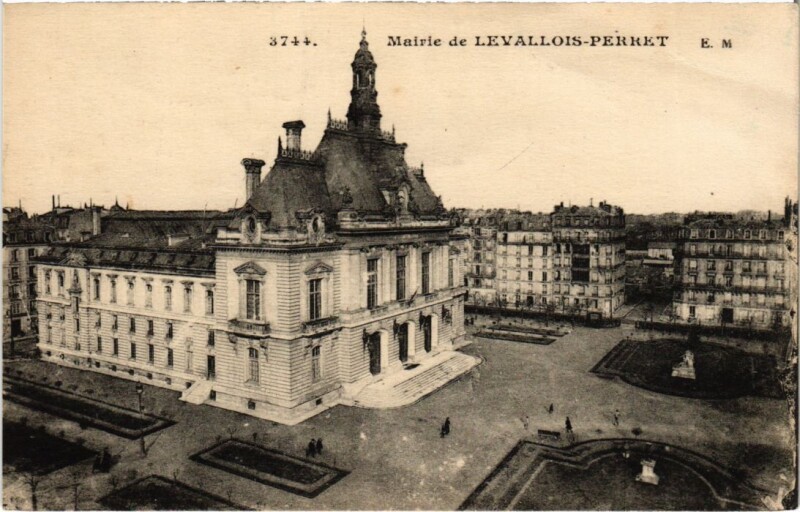 Carte postale ancienne Levallois Mairie