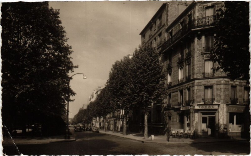 Carte postale ancienne Courbevoie Avenue Gambetta à Courbevoie