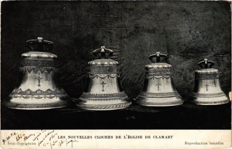 Carte postale ancienne Clamart les nouvelles cloches de l'Eglise à Clamart