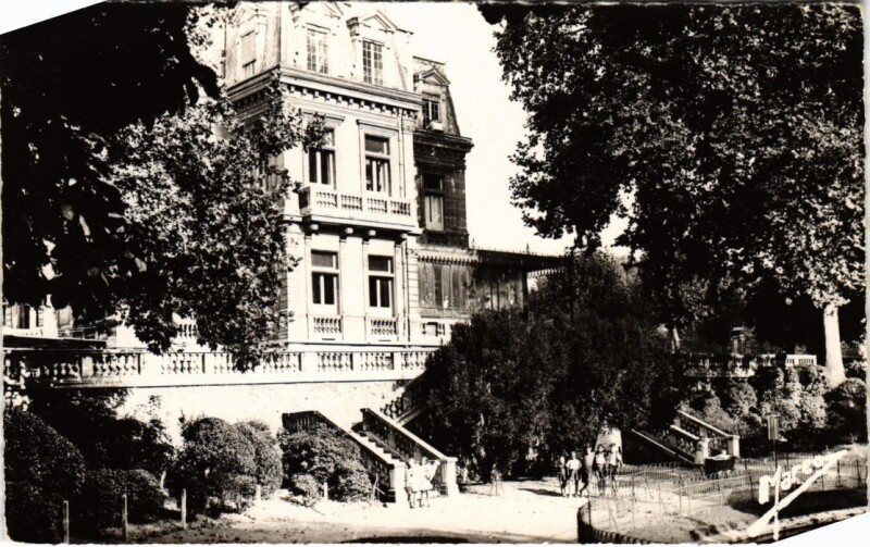 Carte postale ancienne Asnieres Square Voyez d'Argenson