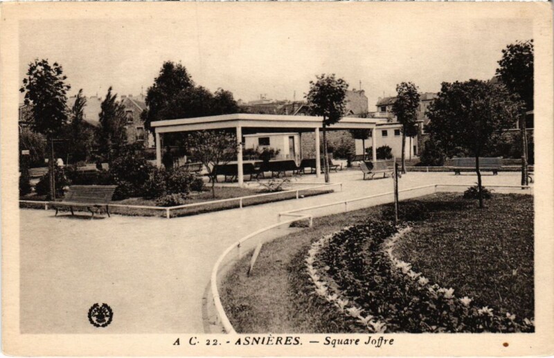 Carte postale ancienne Asnieres Square Joffre