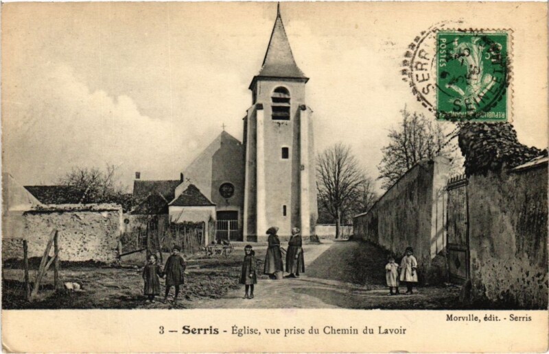 Carte postale ancienne Tournan Eglise, vue prise du Chemin du Lavoir France