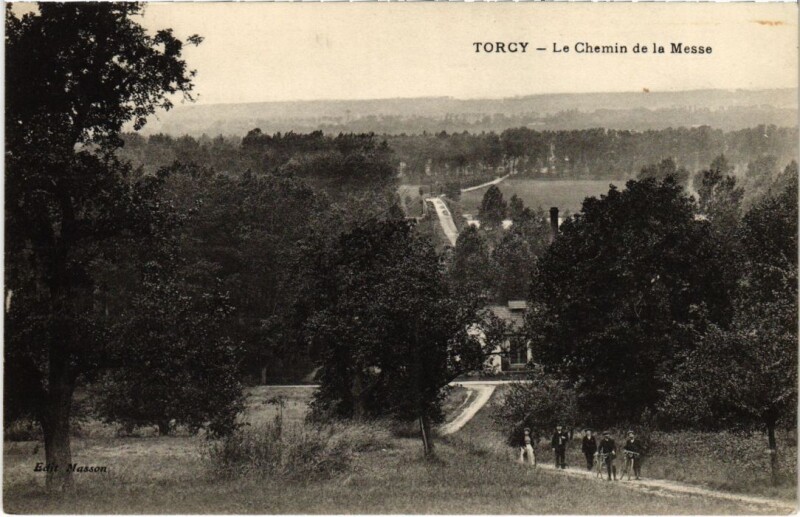 Carte postale ancienne Le Chemin de la Messe à Torcy