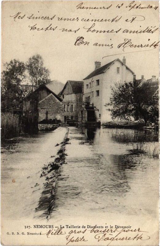 Carte postale ancienne Nemours La Taillerie de Diamants France à Nemours