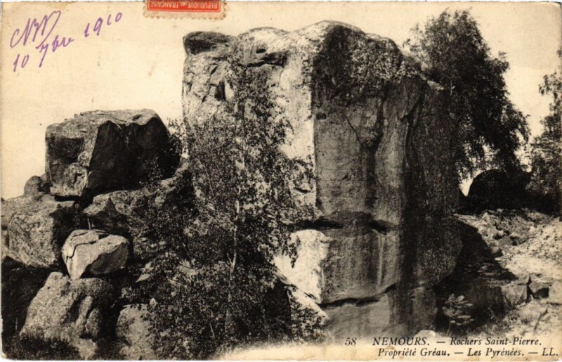 Carte postale ancienne Nemours Rochers Saint-Pierre France à Nemours