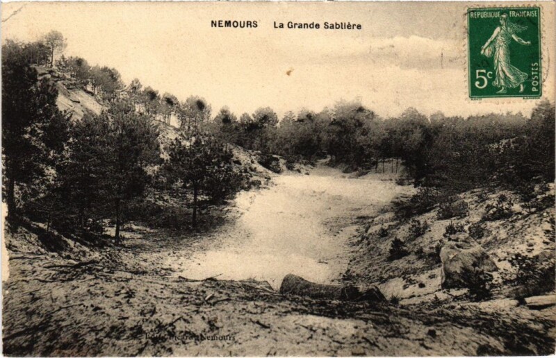 Carte postale ancienne Nemours La Grande Sabliere France à Nemours