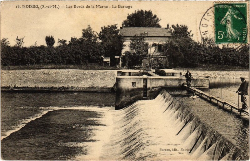 Carte postale ancienne Noisiel Les Bords de la Marne, Le Barrage France à Noisiel