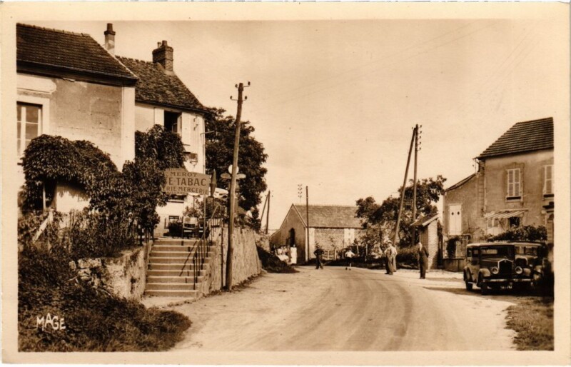 Carte postale ancienne Sainte-Aulde La Place France à Sainte-Aulde