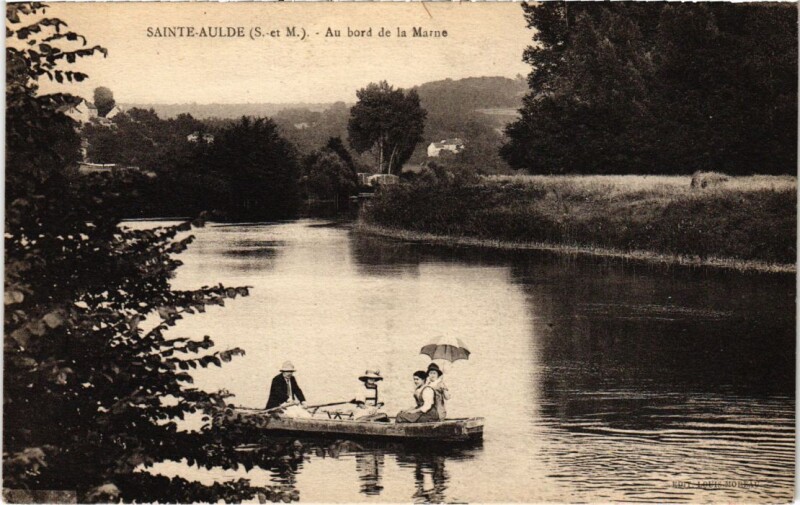 Carte postale ancienne Sainte-Aulde Au bord de la Marne France à Sainte-Aulde