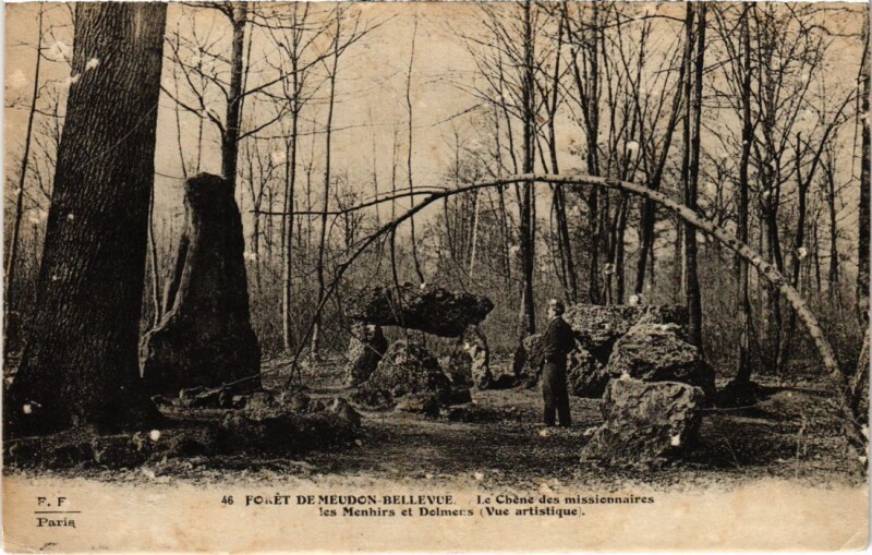 Carte postale ancienne Meudon Le Chene des missionnaire à Meudon