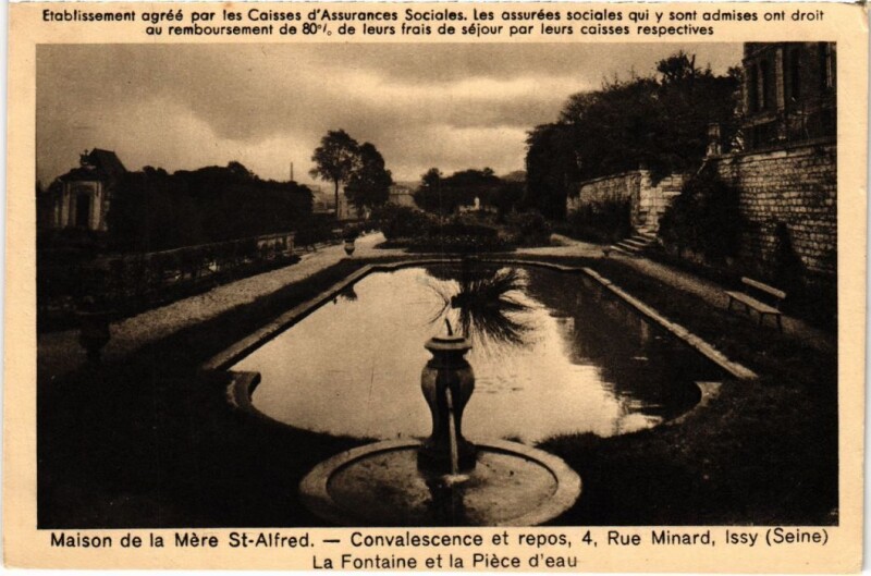 Carte postale ancienne Issy les Moulineaux Maison de la Mere Saint-Alfred Fontaine à Issy-les-Moulineaux