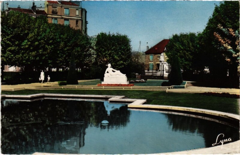 Carte postale ancienne Asnieres Parc du Marechal Joffre