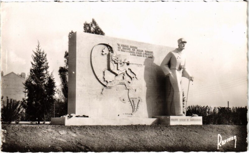 Carte postale ancienne Antony Monument du General Leclerc à Antony