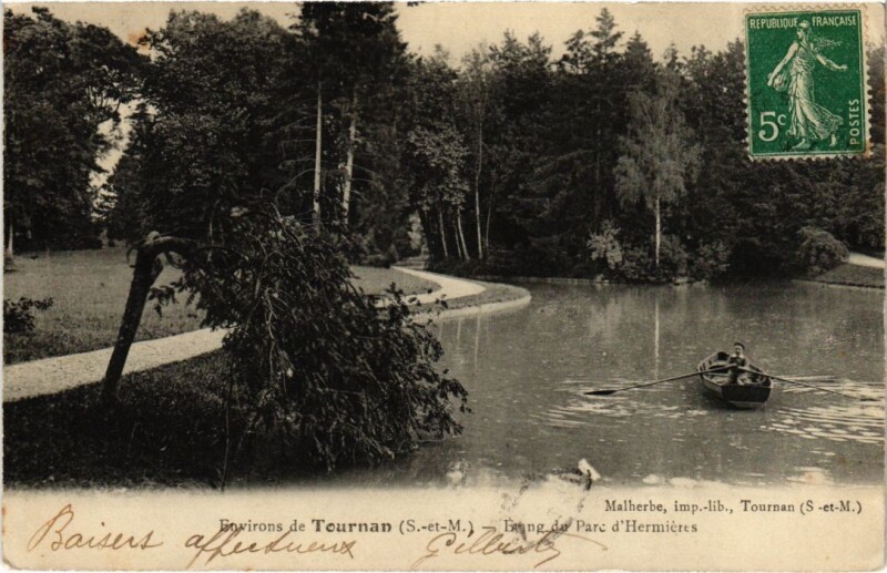 Carte postale ancienne Tournan Etang du Parc d'Hermieres France