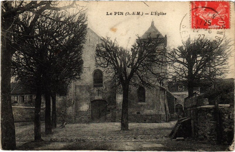 Carte postale ancienne Le Pin L'Eglise France au Pin