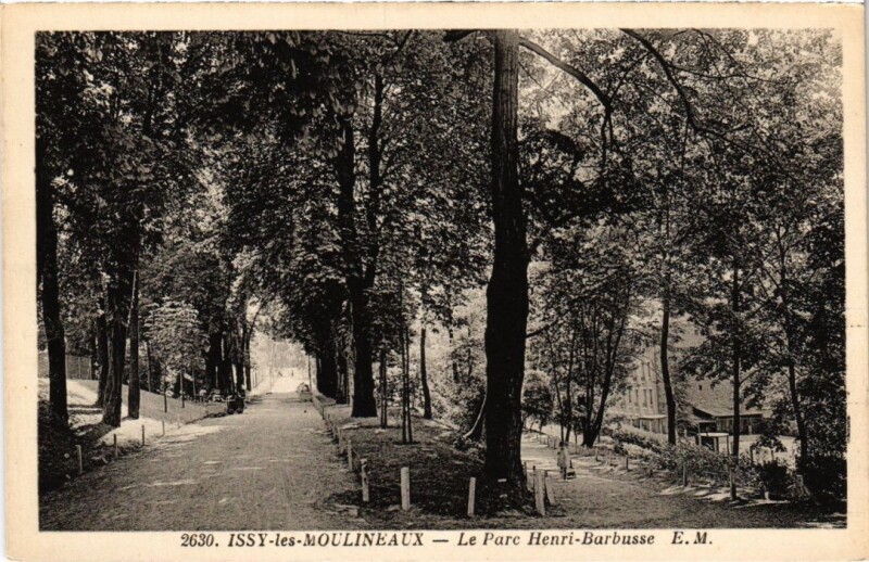 Carte postale ancienne Issy les Moulineaux Parc Henri Barbusse à Issy-les-Moulineaux