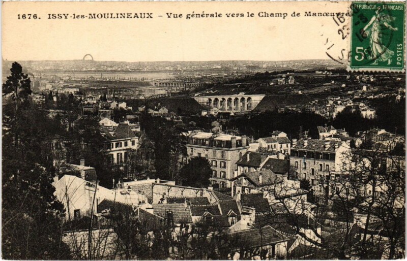 Carte postale ancienne Issy les Moulineaux vue generale à Issy-les-Moulineaux