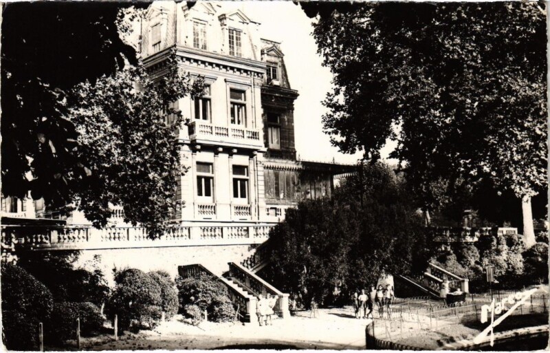 Carte postale ancienne Asnieres square Voyez d'Argenson