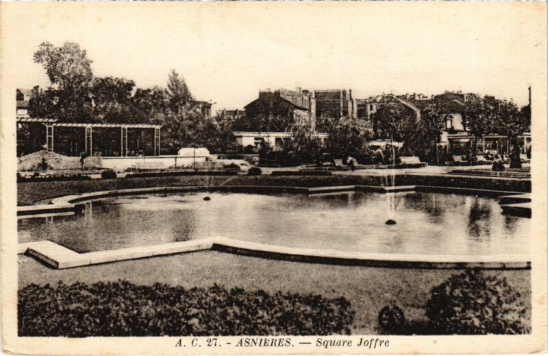 Carte postale ancienne Asnieres Square Joffre
