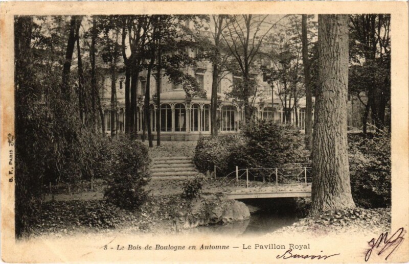 Carte postale ancienne Le Bois de Boulogne en Automne - Le Pavillon Royal à Paris 16e