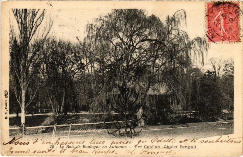 Carte postale ancienne Le Bois de Boulogne en Automne - Pré Catelan - Chalet Bengali à Paris 16e