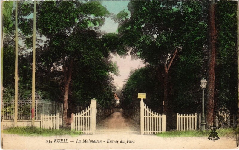 Carte postale ancienne Malmaison Entree du Parc