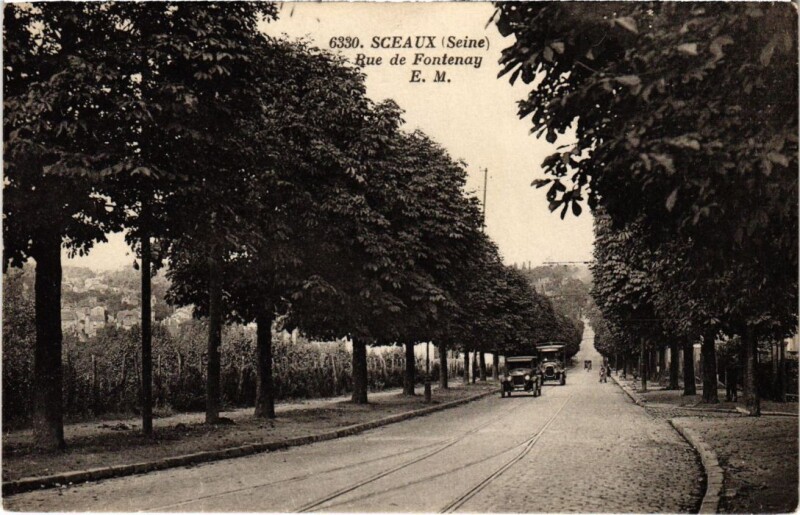 Carte postale ancienne Sceaux Rue de Fontenay à Sceaux