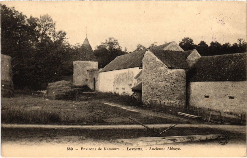 Carte postale ancienne Env de Nemours Ancienne Abbaye France à Nemours