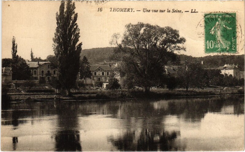 Carte postale ancienne Thomery Une vue sur la Seine France à Thomery
