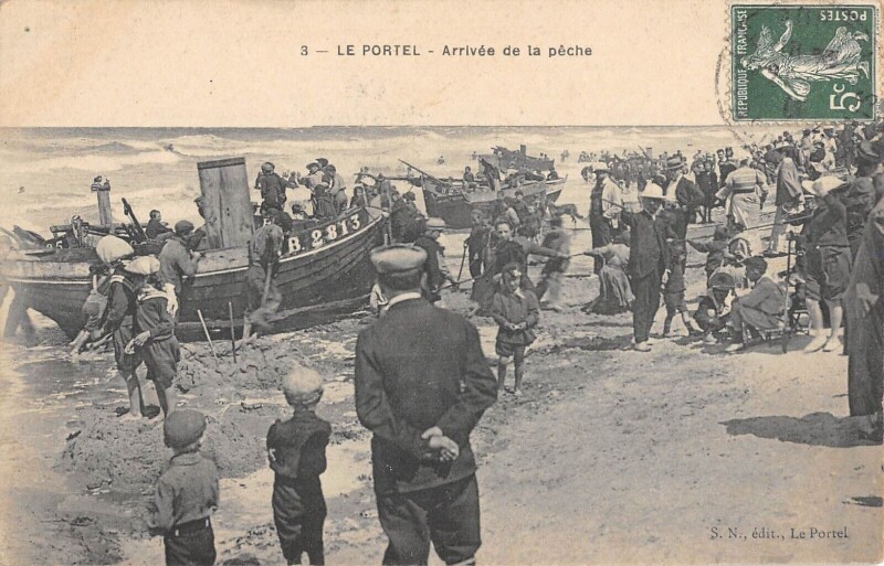 Carte postale ancienne Le Portel Arrivee De La Peche au Portel